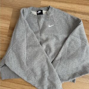 Nike Heather Gray Crewneck Sweatshirt